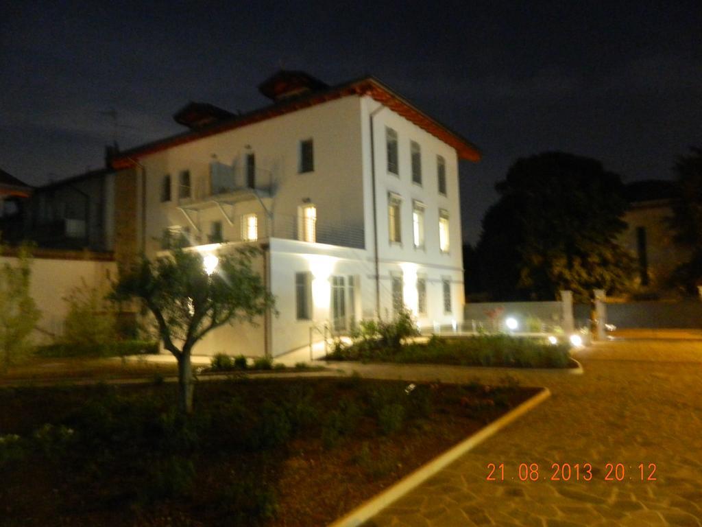 Palamostre Residence Udine Exterior foto